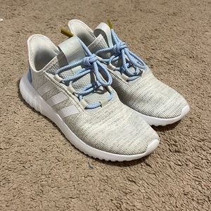 Adidas cloud foam comfort